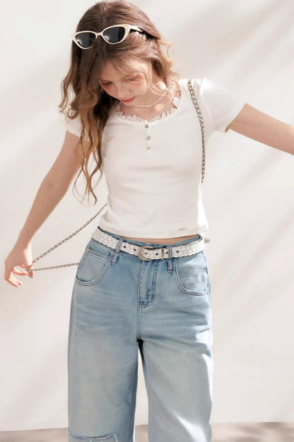 Minimal Line T-Shirt