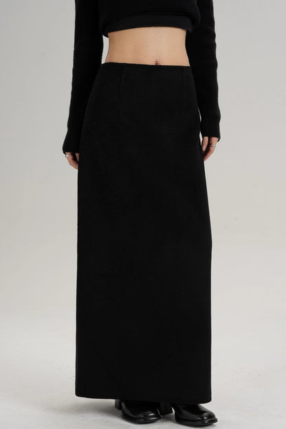 Elegant Wool Pencil Skirt