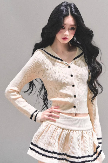 Red Evening Breeze Knitted Sweater Set-Up