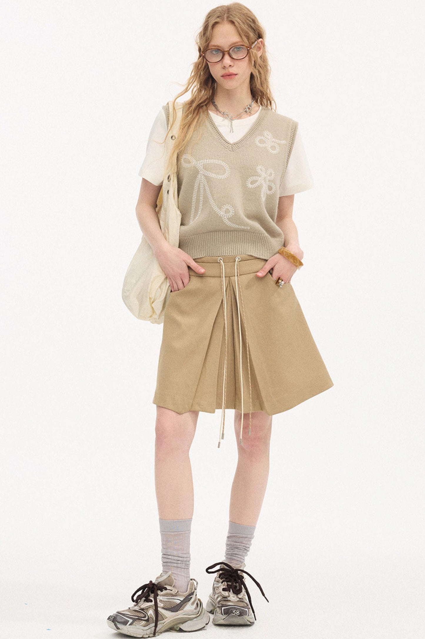 Color-Block Tie Pleated Skirt