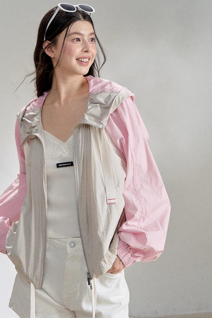 Textured White V-Neck Knitted Suspender Top