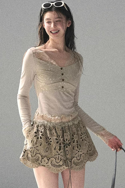 Wind Trace Lace Top