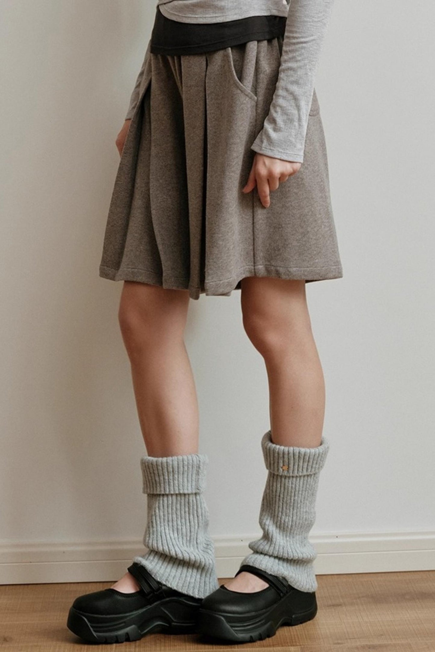 Gold Label Knitted Wool Blend Calf Sock Cover