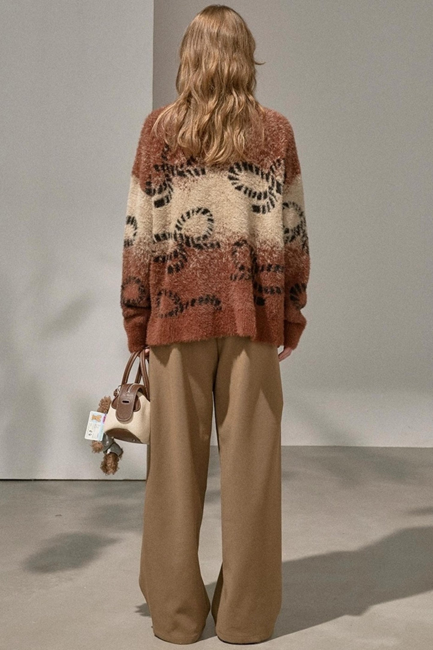 Bow Gradient V-Neck Knitted Cardigan