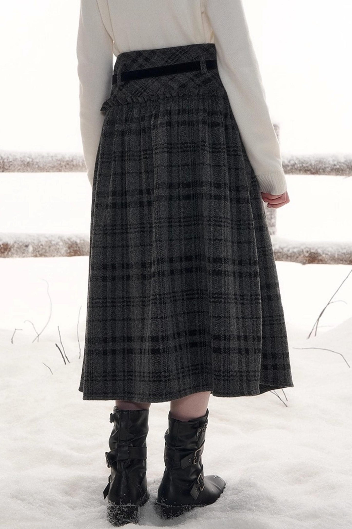 Winter Garden Lace Skirt