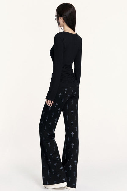 V-Neck Print Long-Sleeved T-Shirt