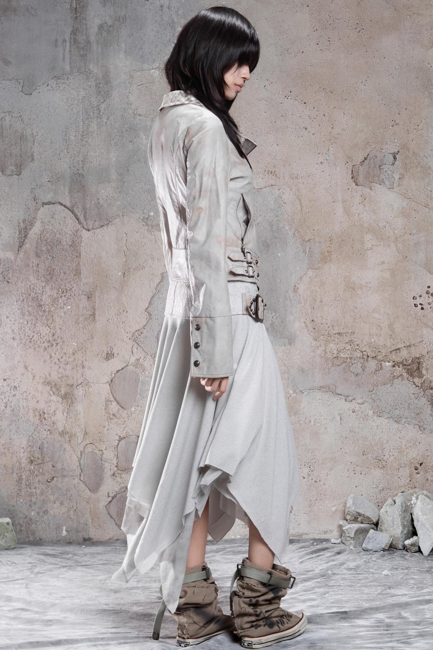 Irregular Multi-Layer Slim Rivet Skirt