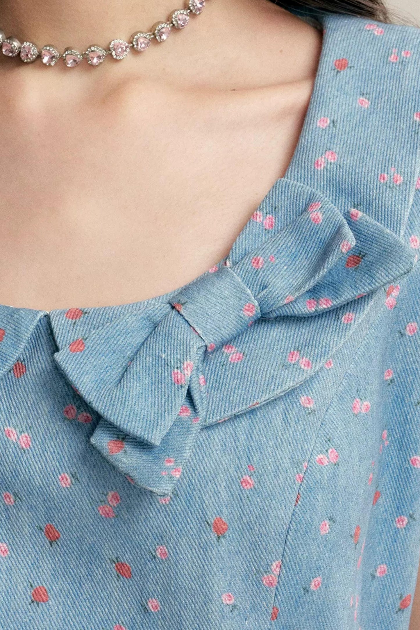 Contrast Floral Bow Collar Dress