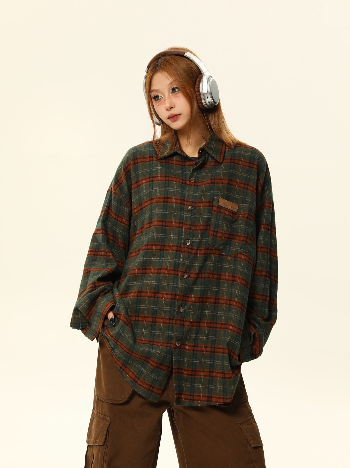 Brown Maillard atmosphere plaid tops