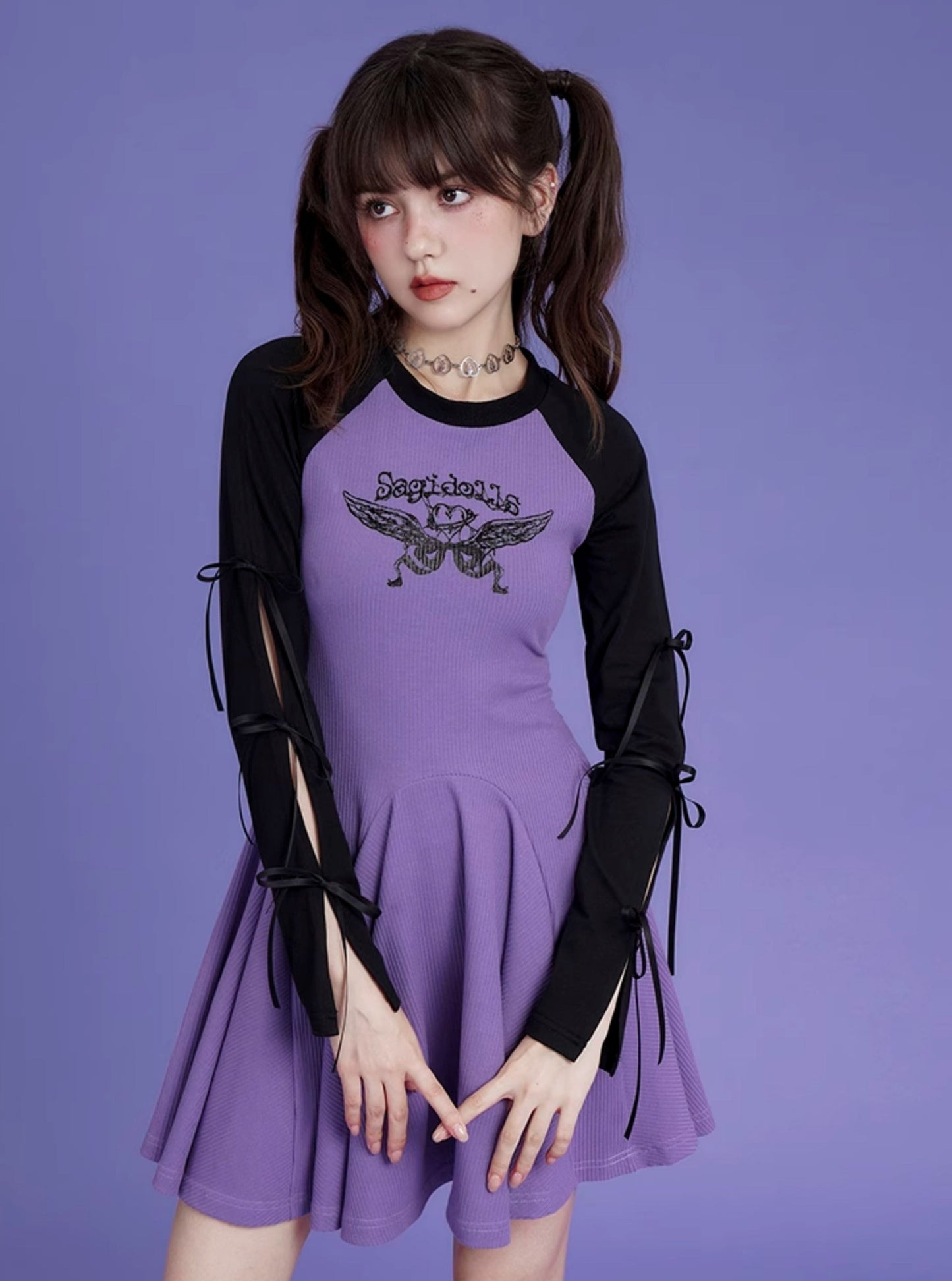 Cut-out bow raglan sleeve slim dress