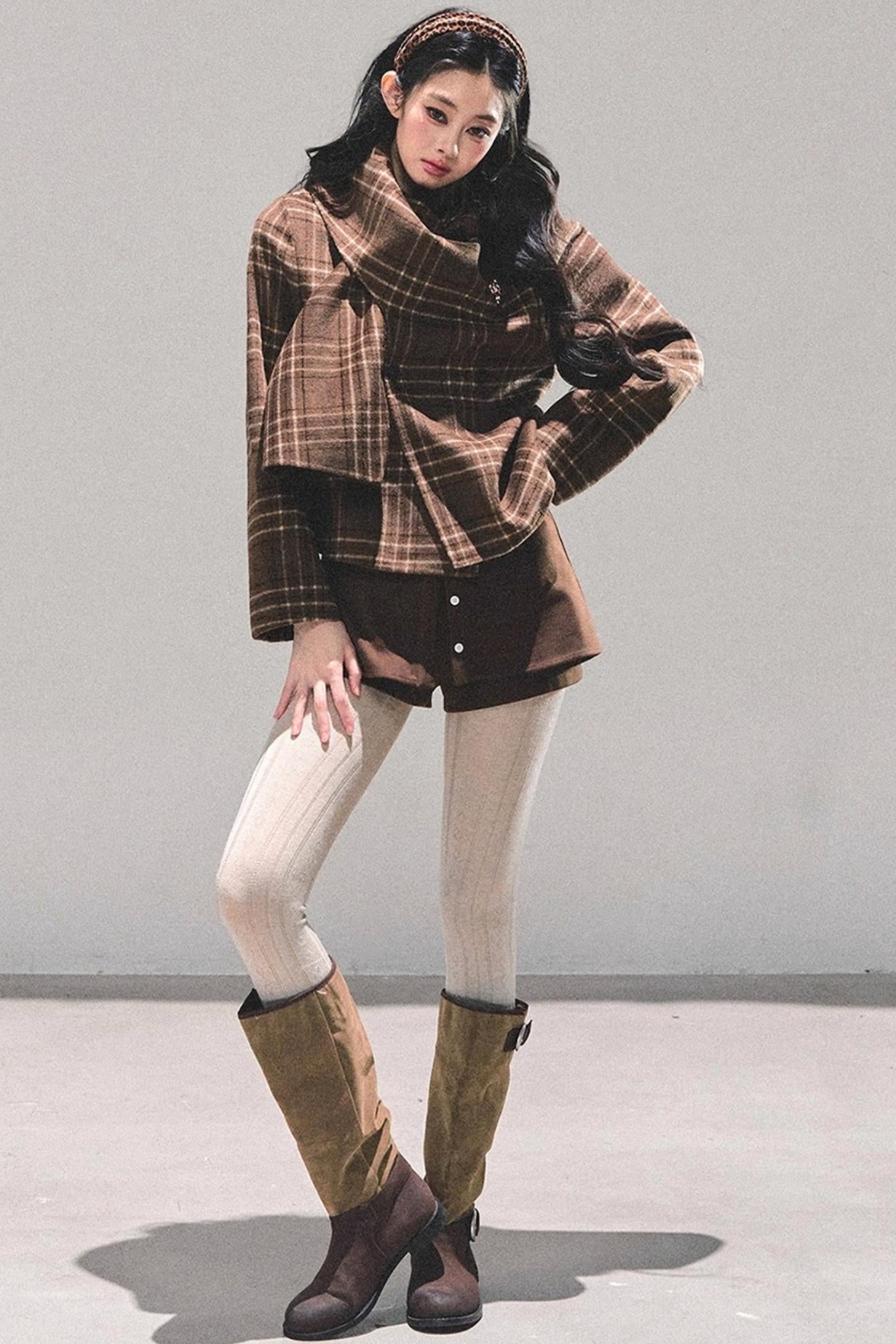 Black Autumn A-Line Shorts