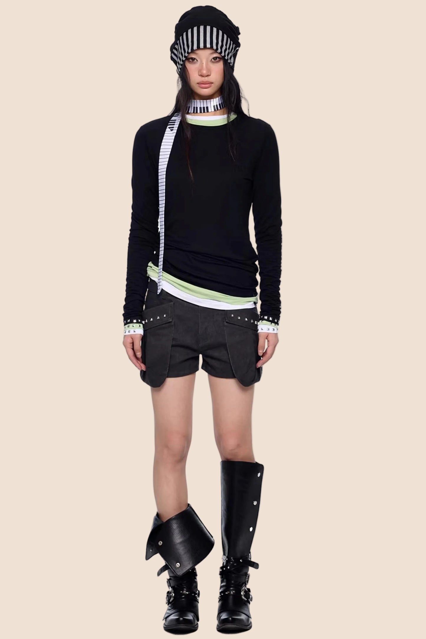 Retro-Slim-Oberteil mit Nieten