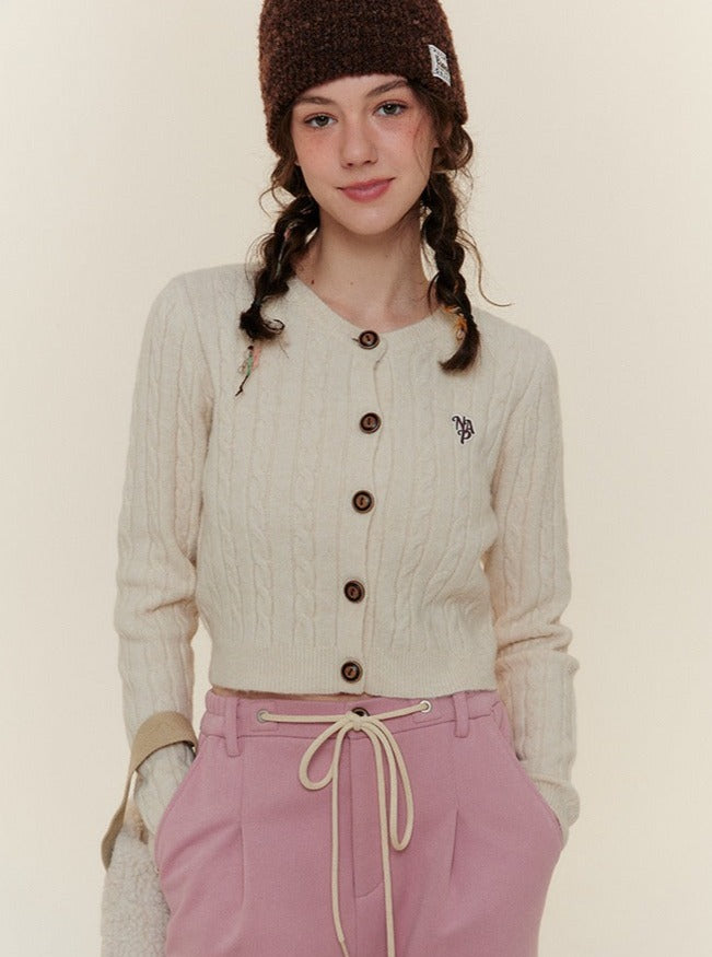 SHORT CABLE KNIT CARDIGAN SWEATER