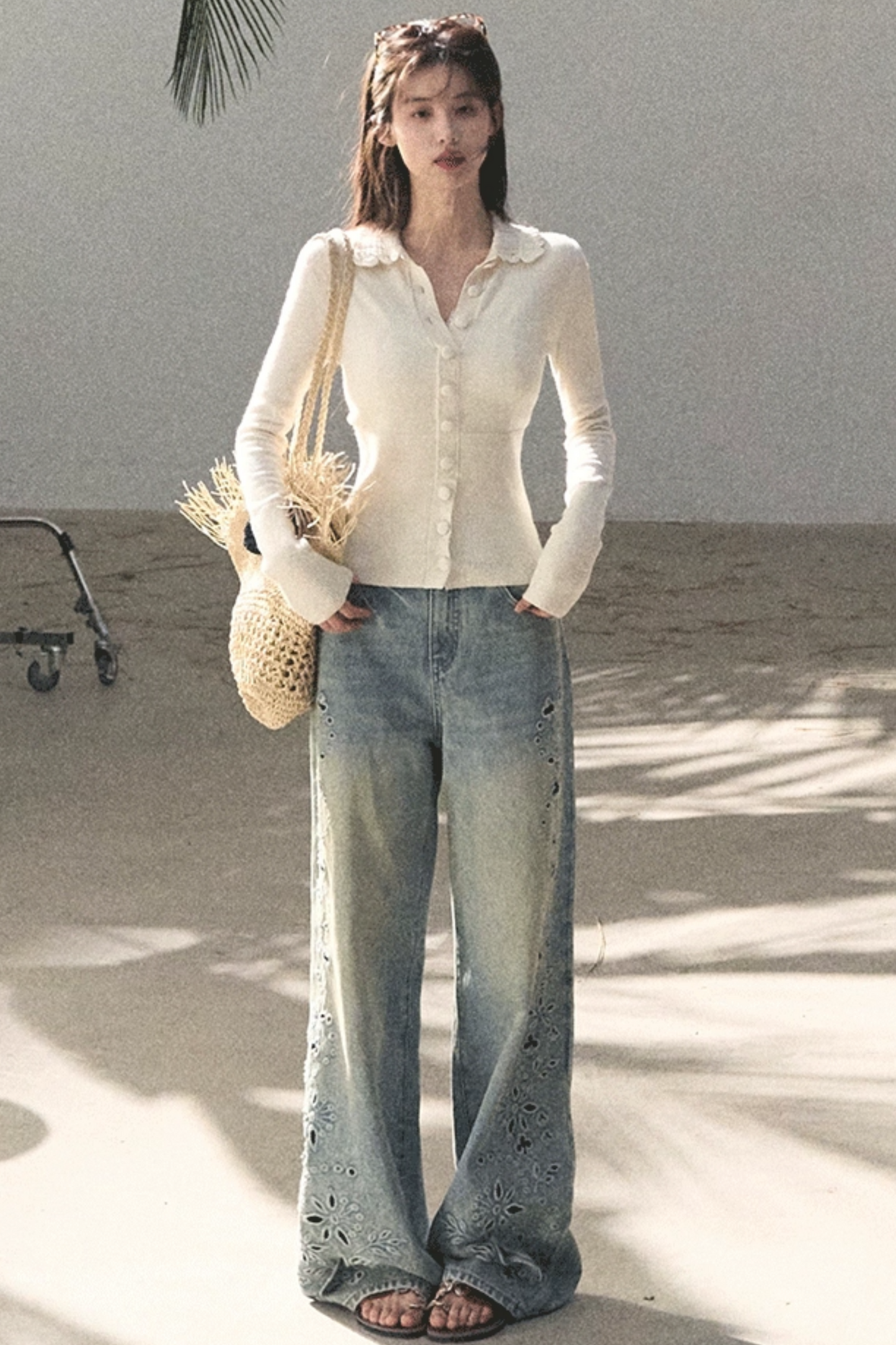 Laser Embroidery Distressed Jeans