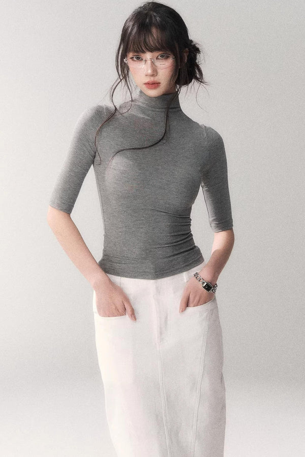 Retro Slim-Fitting Mid-Sleeve Top