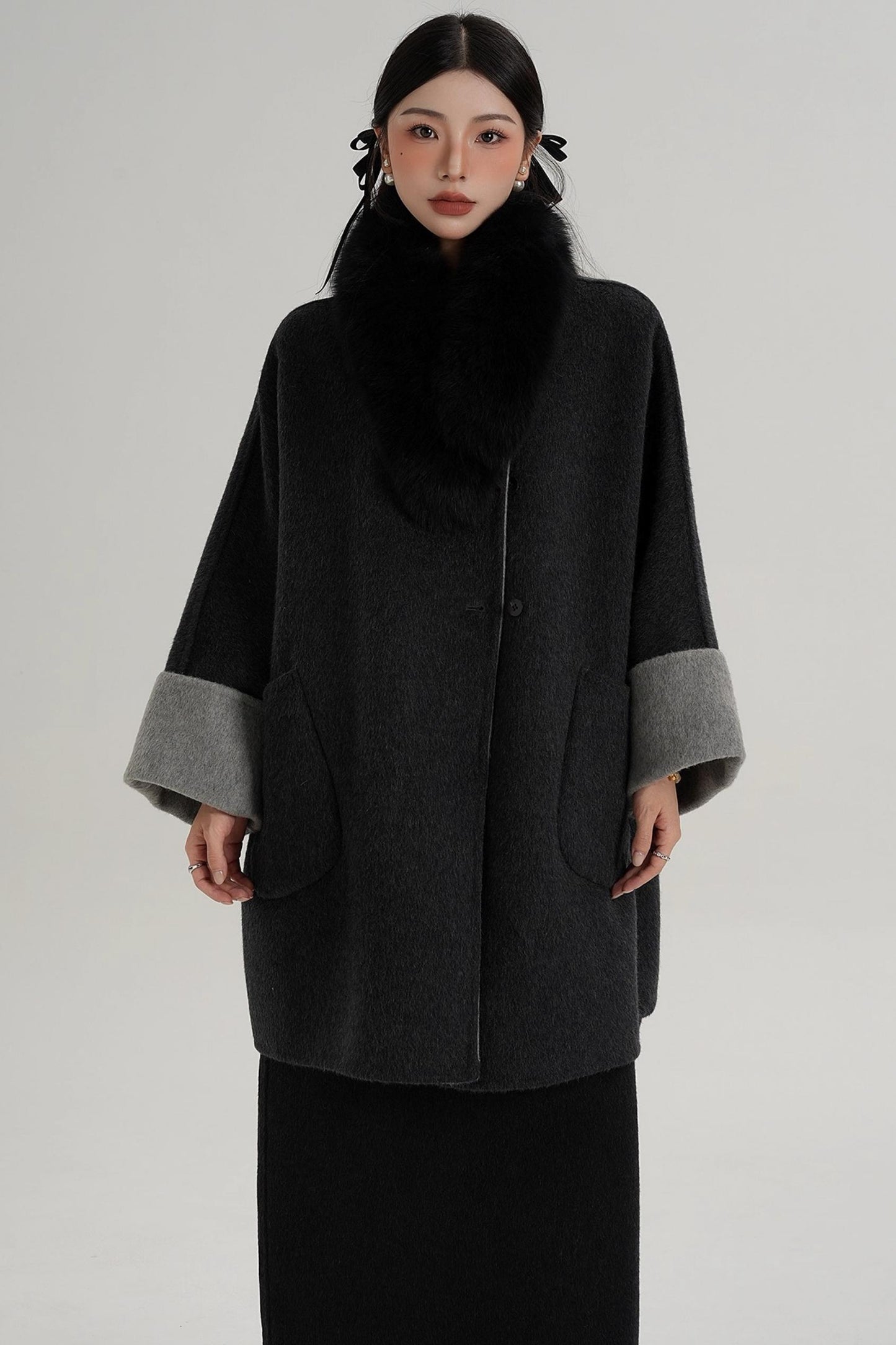 Elegant Fox Fur Collar Wool Cape Coat