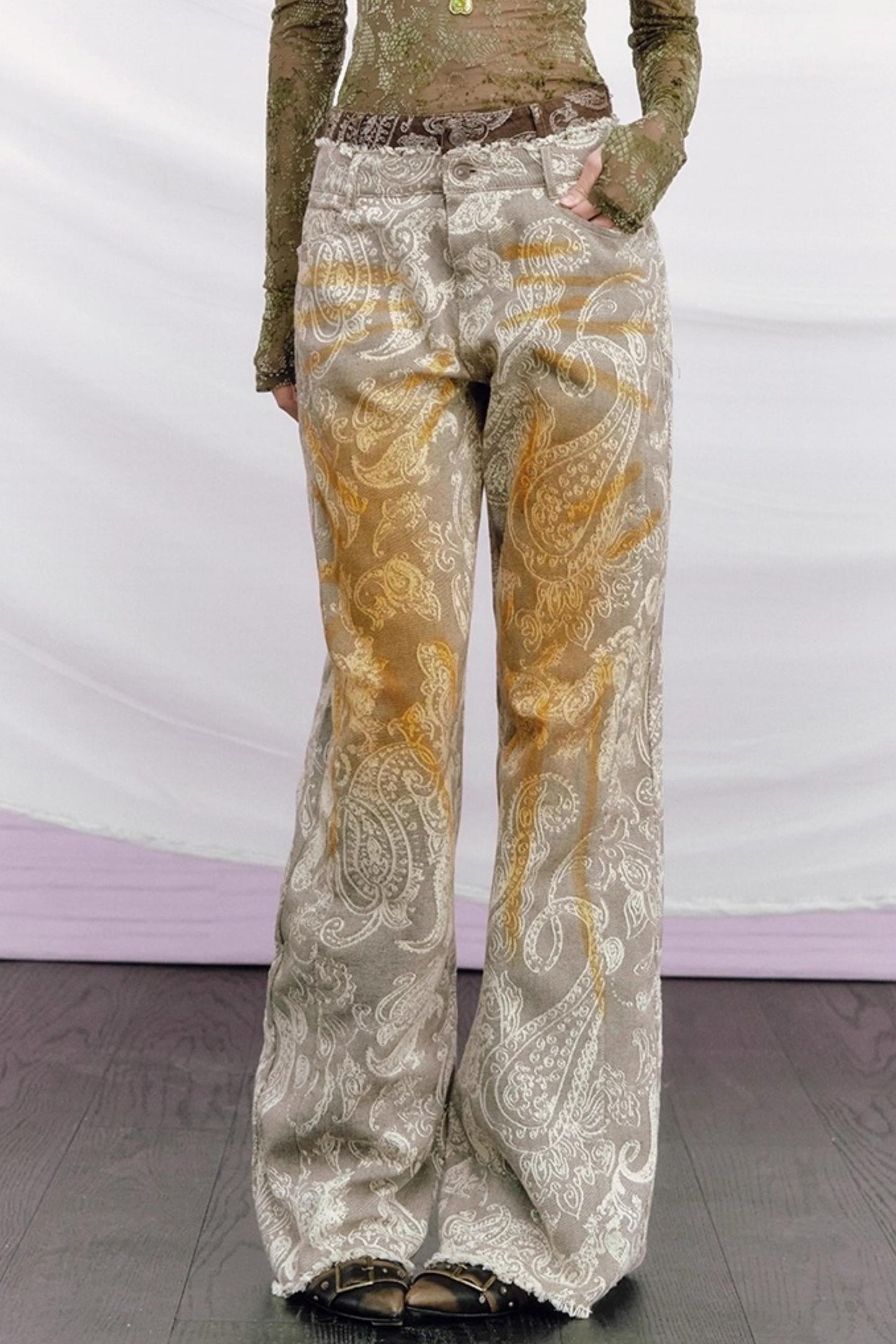 Tipsy Baroque Washed Jeans