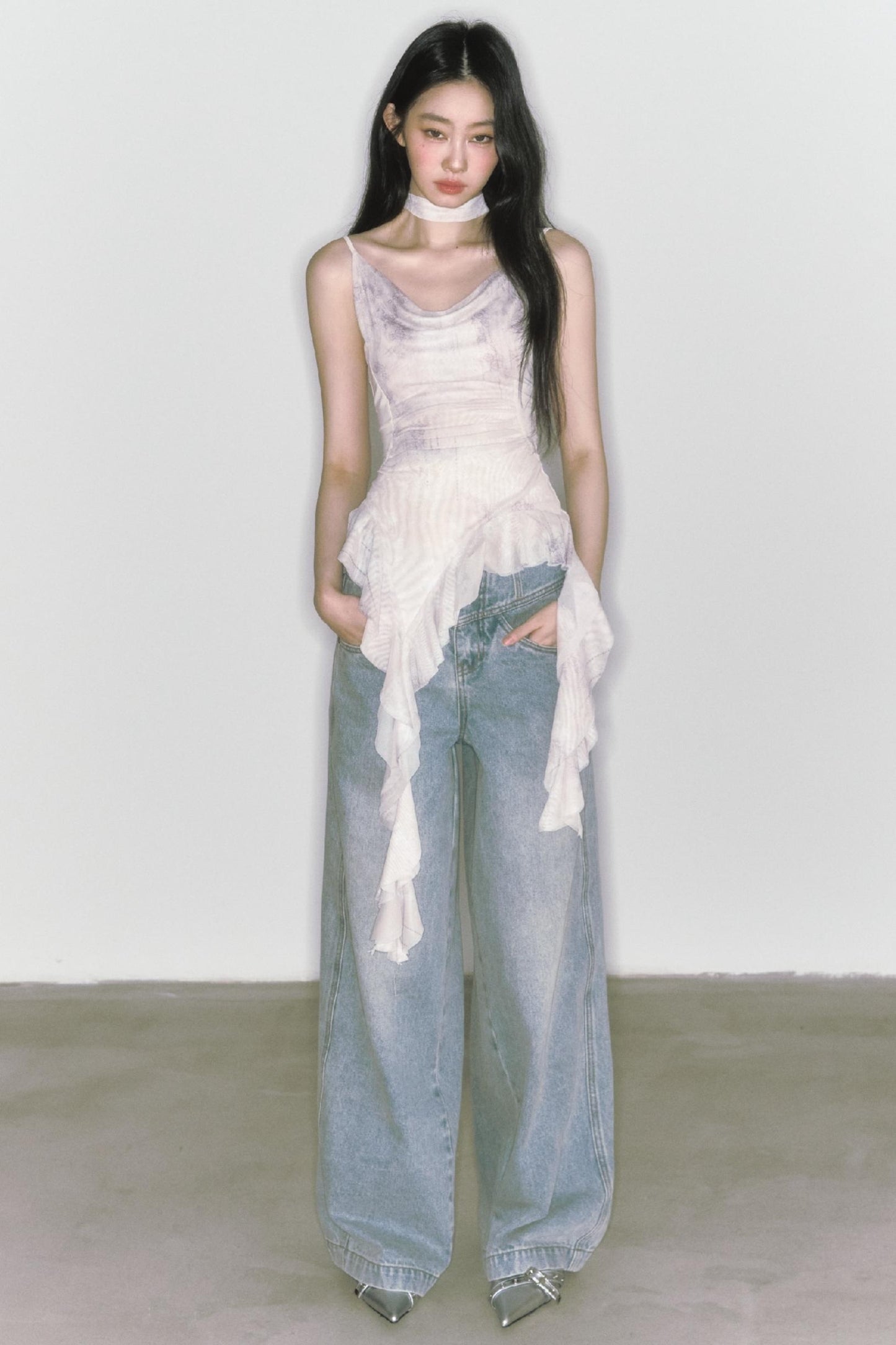 Classic Wide-Leg Jeans Pant