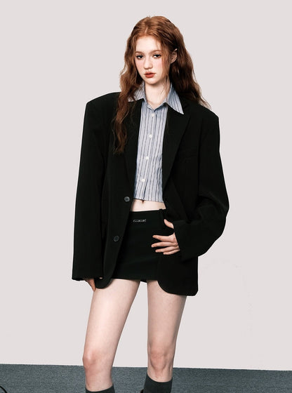 Shoulder padded blazer coat