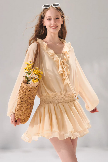Ensemble robe en mousseline à volants et perles