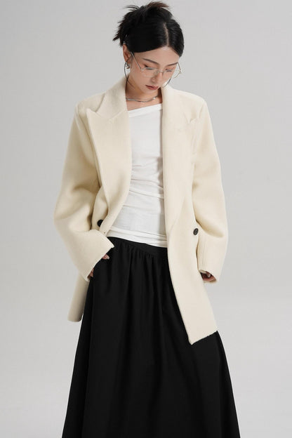 Medium-Length Temperament Wool Coat