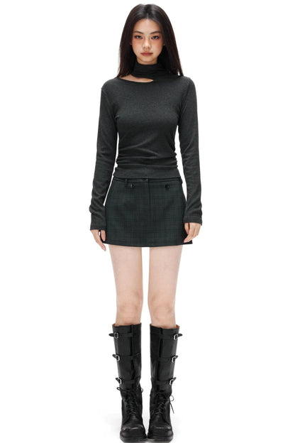 Thin Velvet Pleated Turtleneck Top