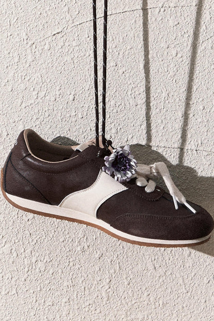 Relaxed Outdoor Soft Sole Sneakers