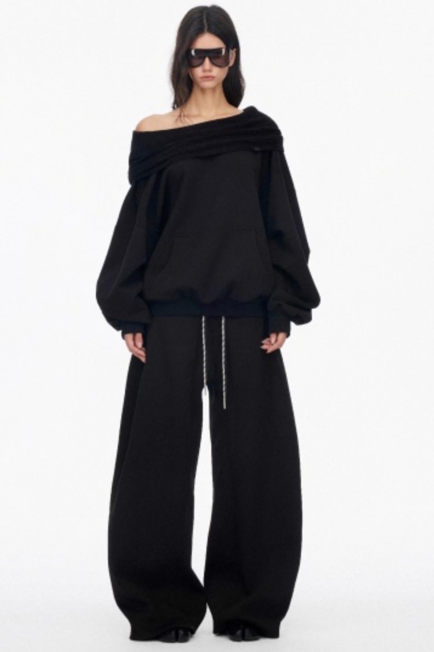 Classic Wide-Leg Fleece Sweatpants