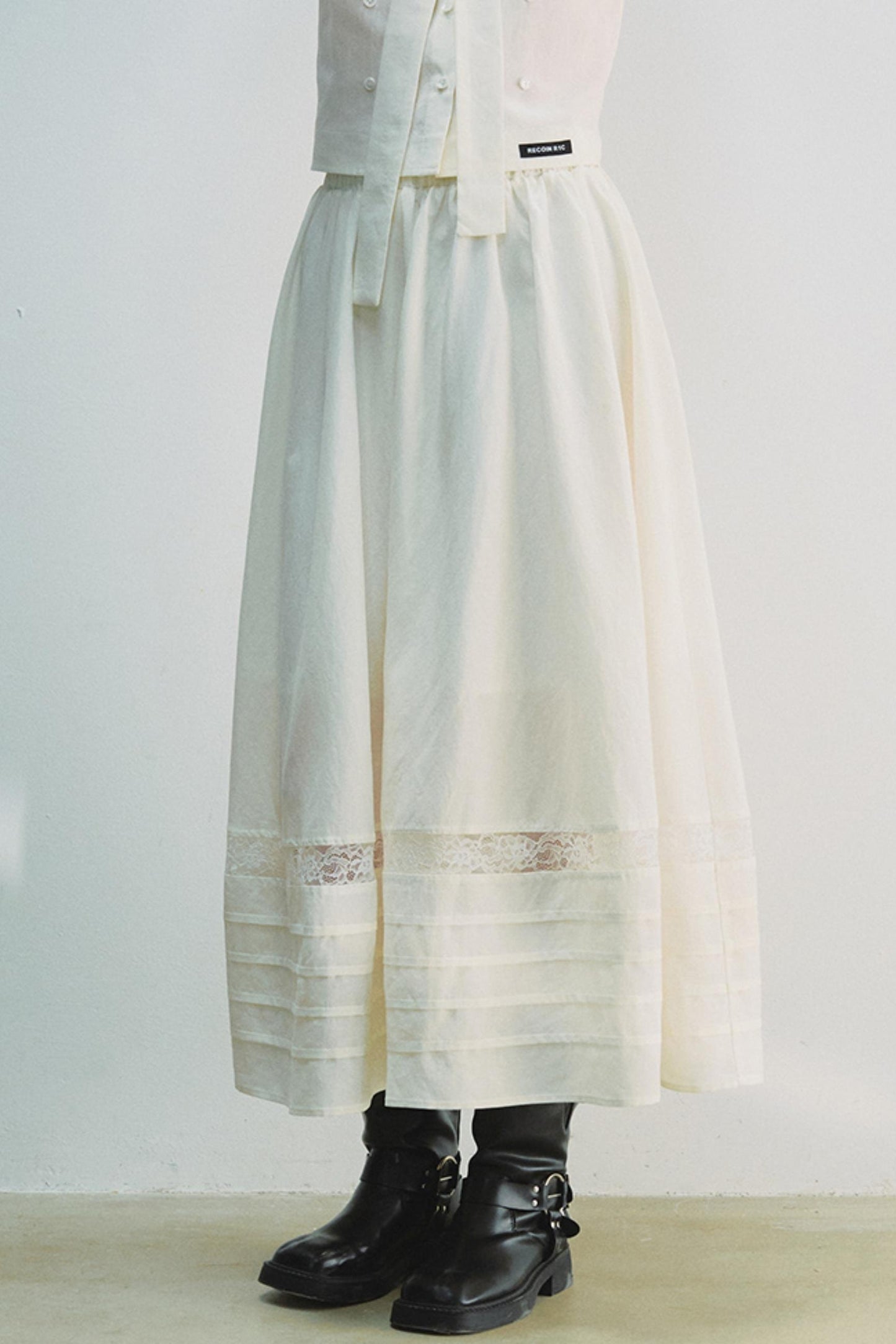 Elegant White Lace Set