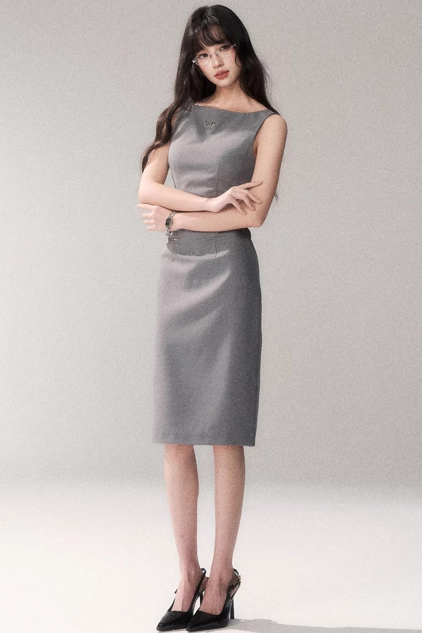 Siren schulterfreies graues Kleid