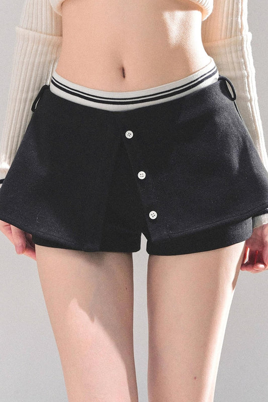 Black Autumn A-Line Shorts