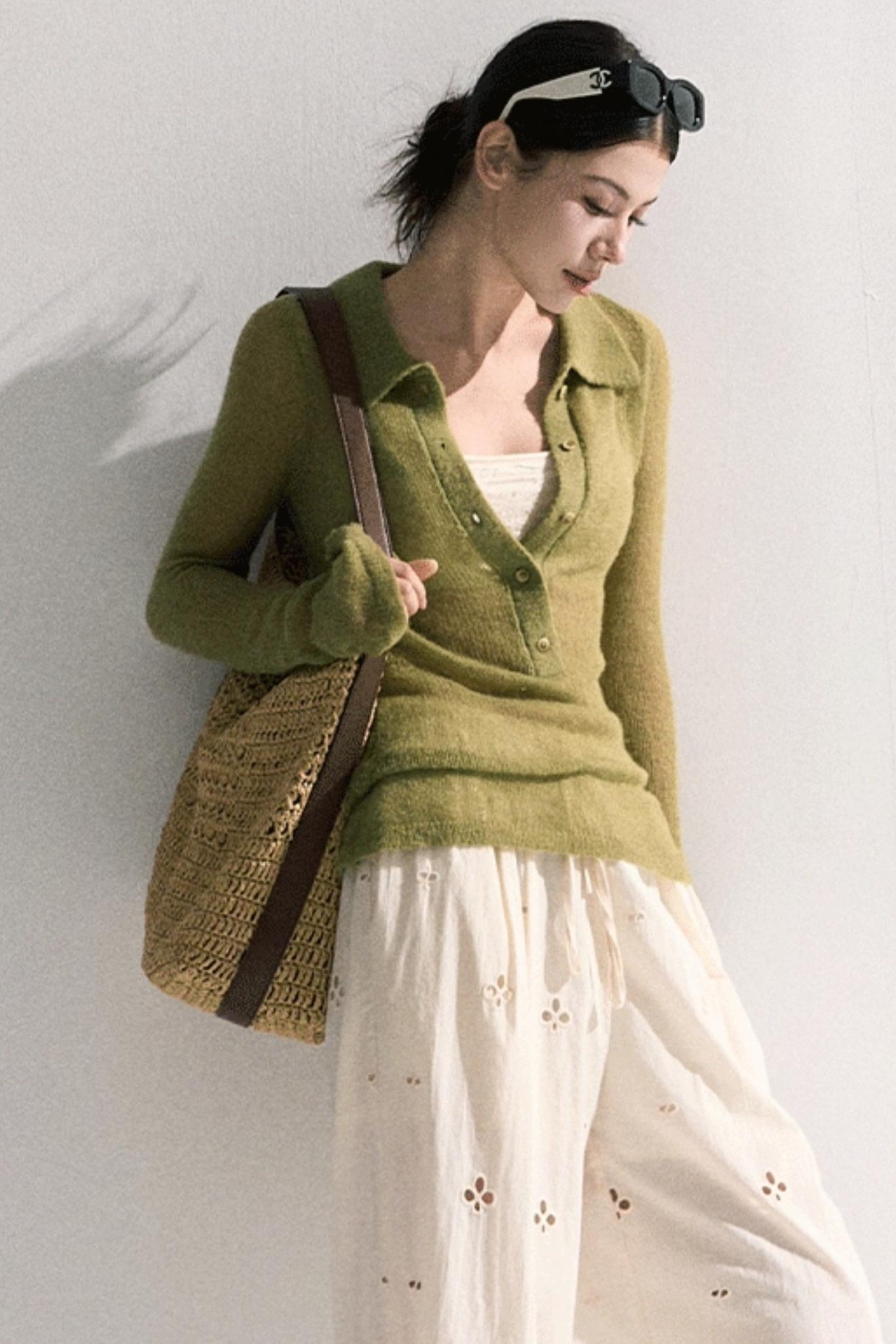 V-Neck Long Sleeve Wool Knit Top