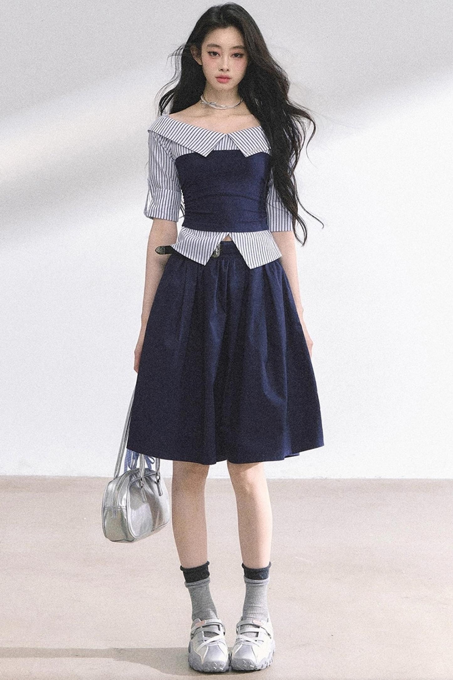 Gray Sugar Striped Short-Sleeved Shirt