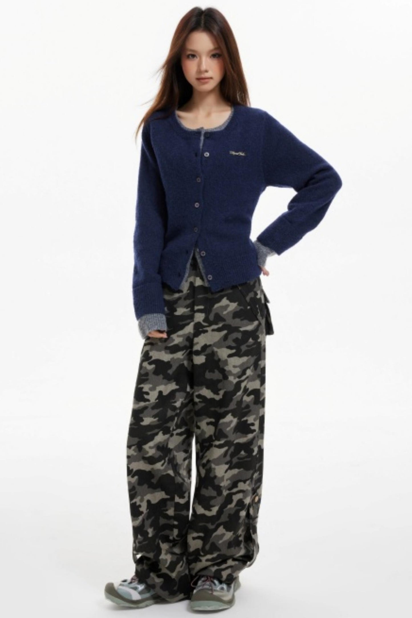 Fake Two-Piece Contrasting Knitted Cardigan