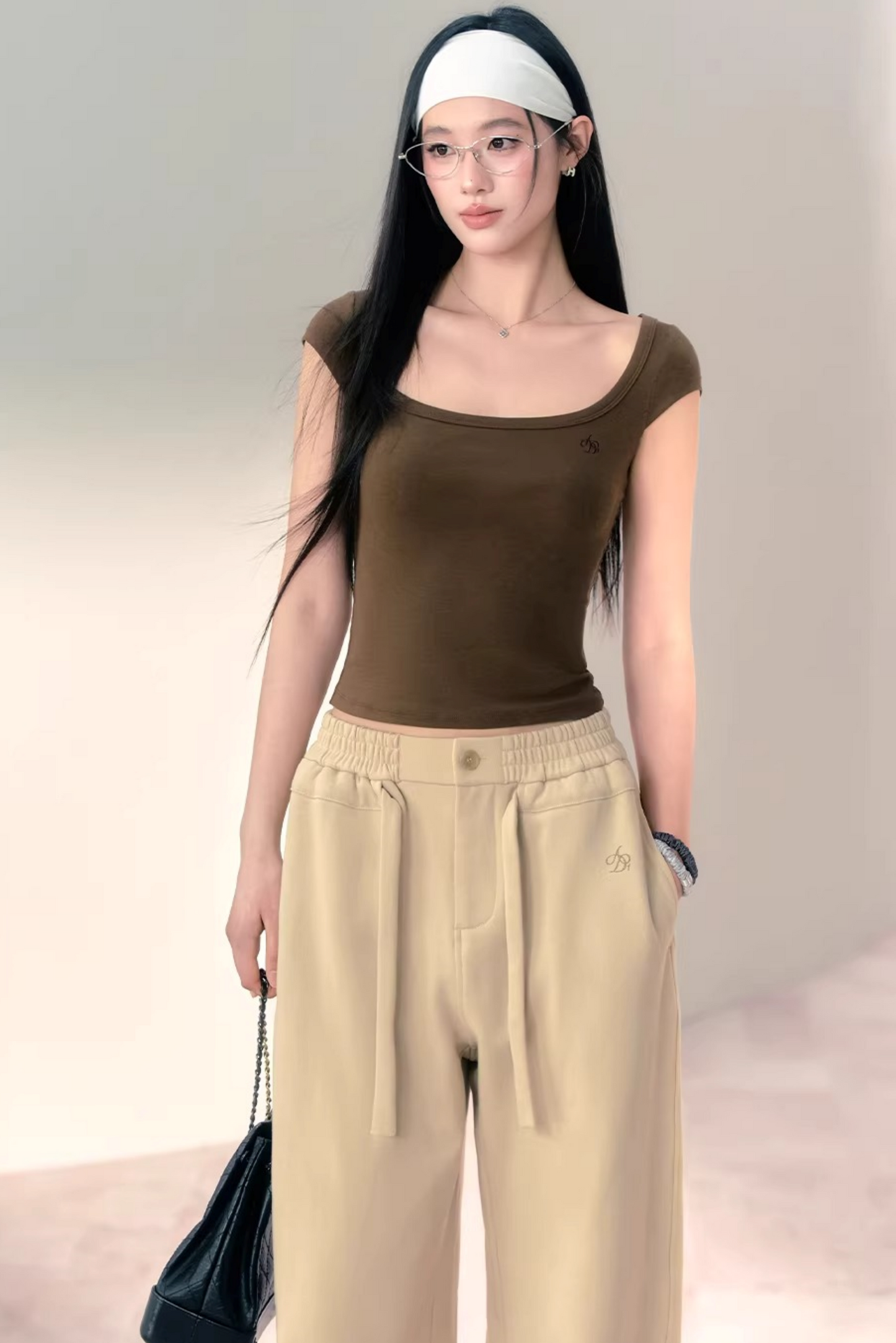 Versatile Slim-Fit Lycra Top