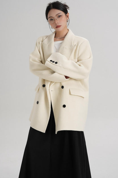 Medium-Length Temperament Wool Coat