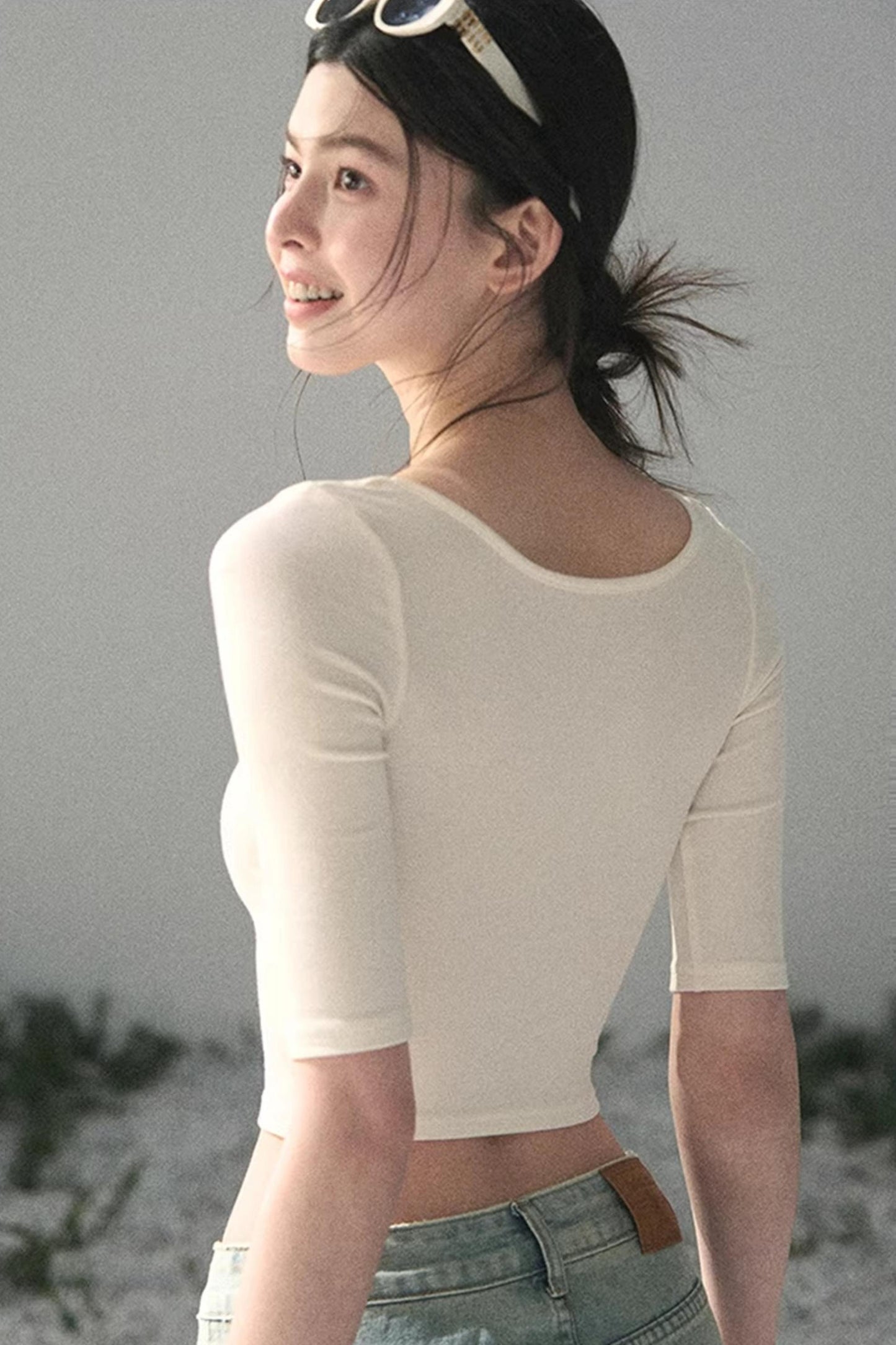 Lace Slim-Fit Cropped Top