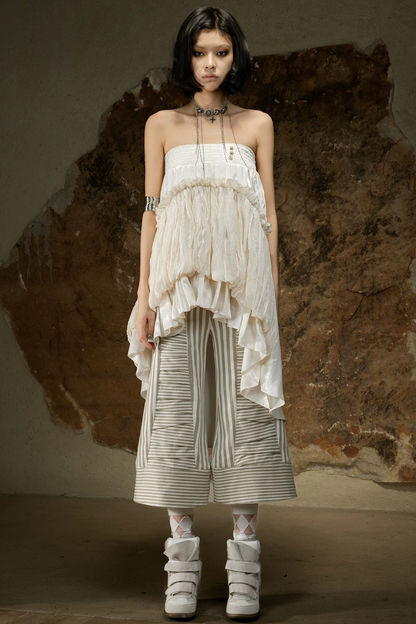 Asymmetrischer Rock mit hoher Taille