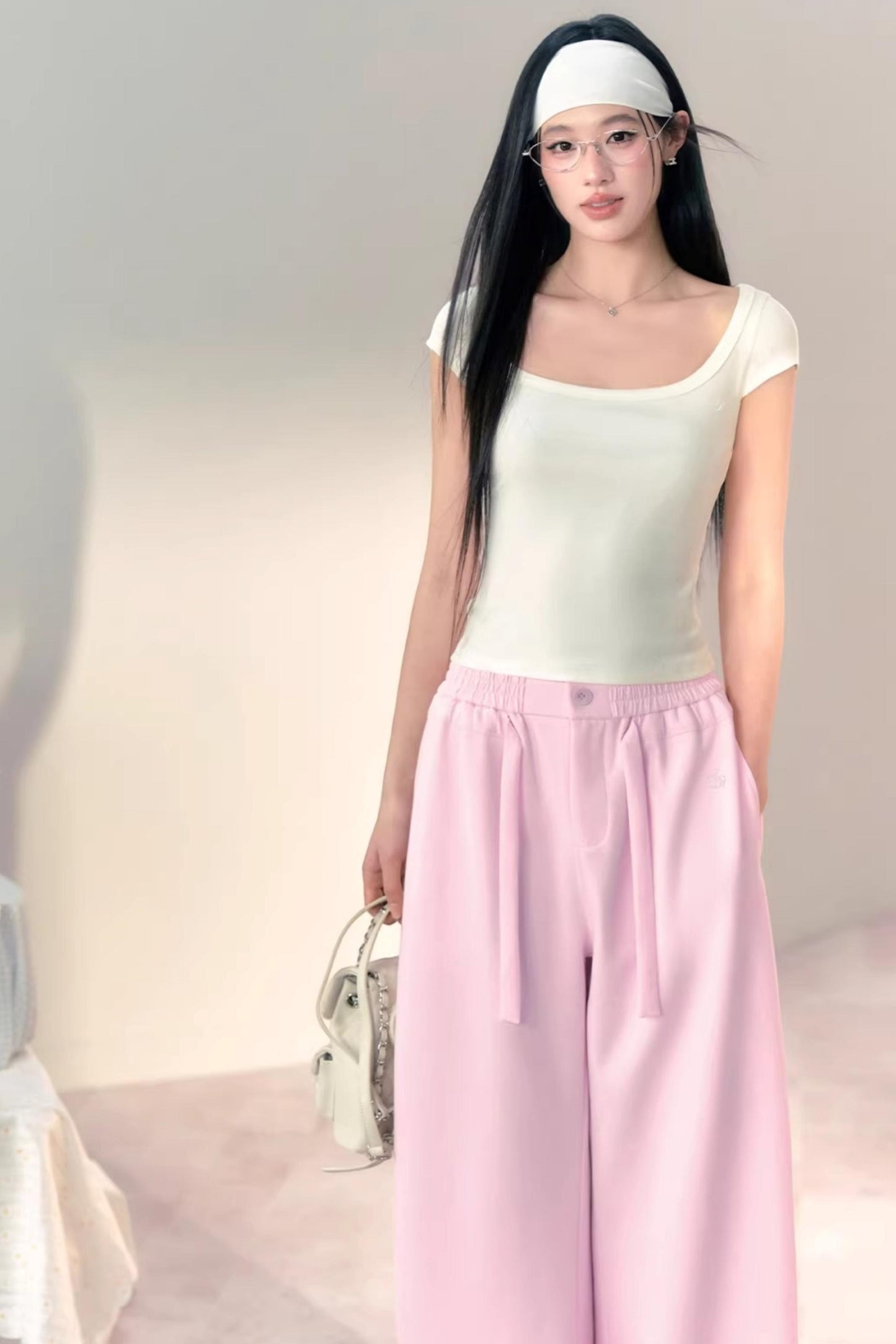 Light Sports Bread Pants