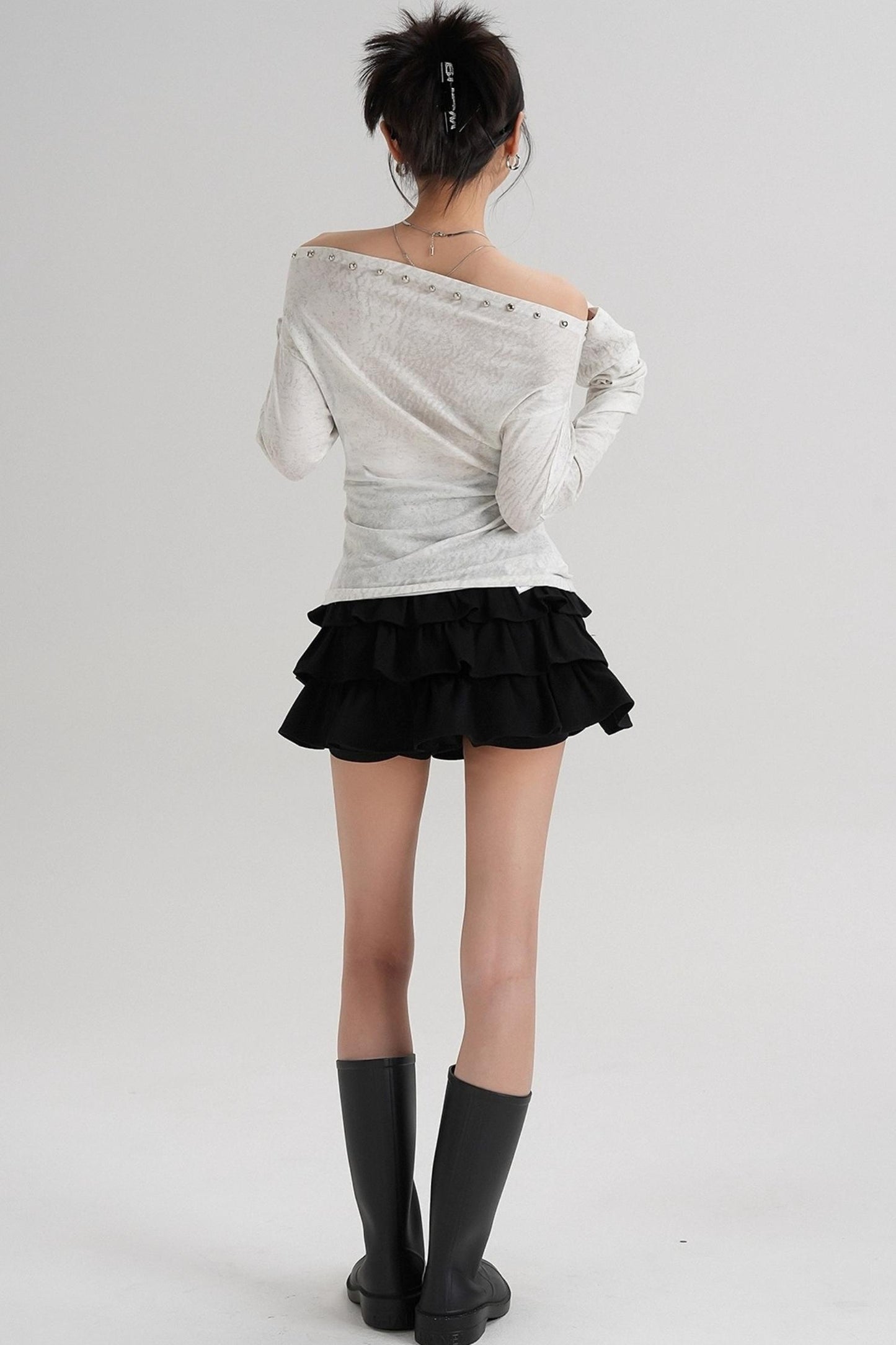 Niche Rivet Long-Sleeved T-Shirt