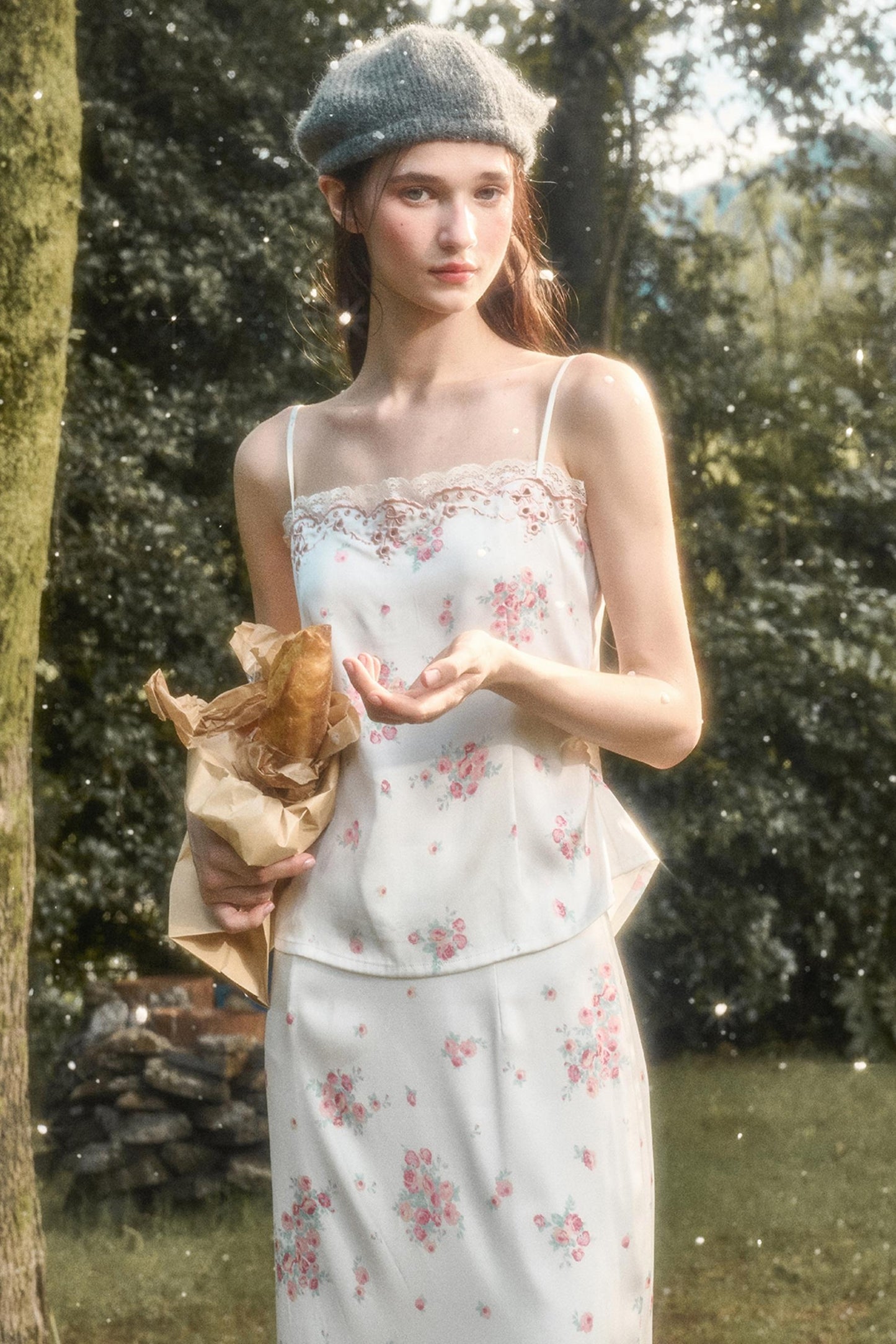 Comfortable Embroidery Top & Skirt Set-Up