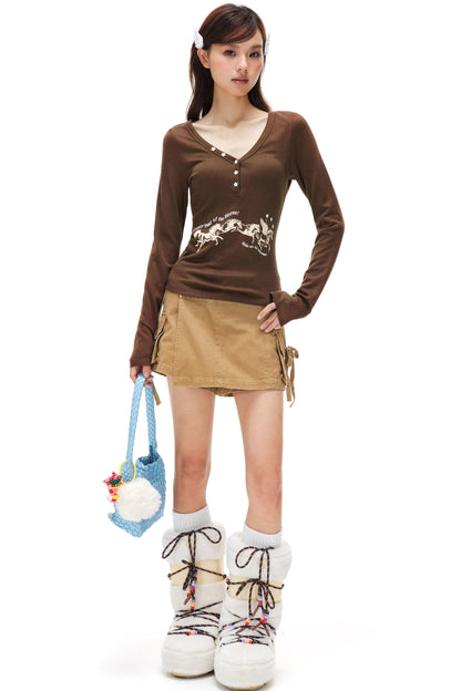 Star Shell Button Knitted Top