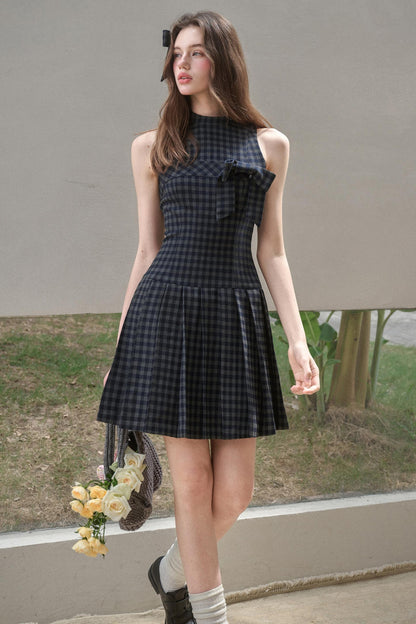 Elegant Bow Halterneck Check Pleated Dress