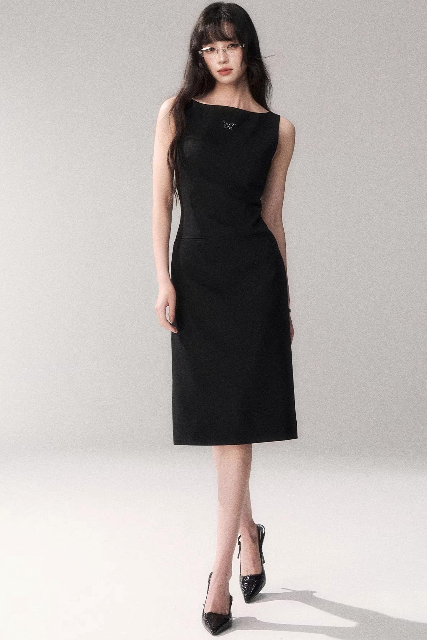 Siren schulterfreies graues Kleid