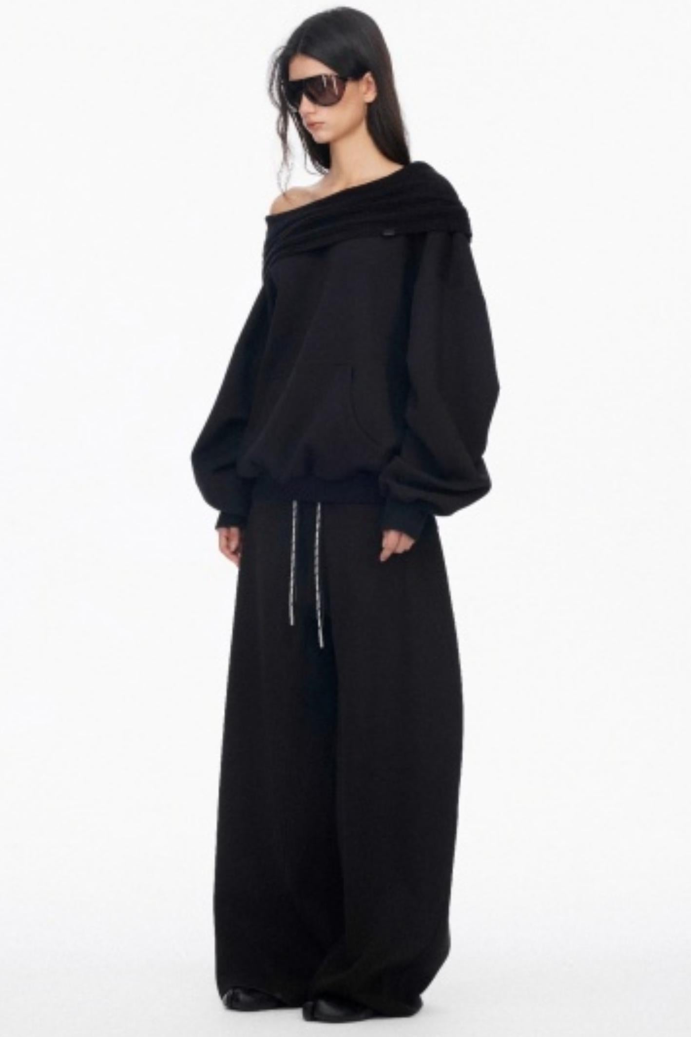 Classic Wide-Leg Fleece Sweatpants
