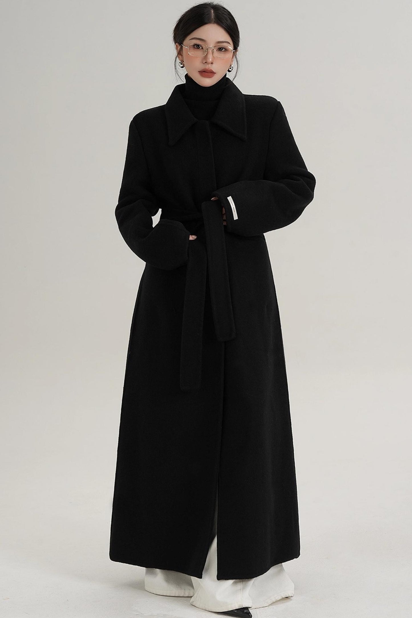 Elegant Extra-Long Wool Coat
