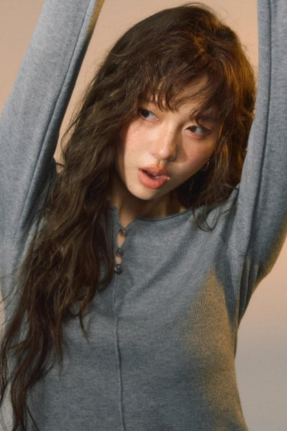 Line-Breasted Base T-Shirt