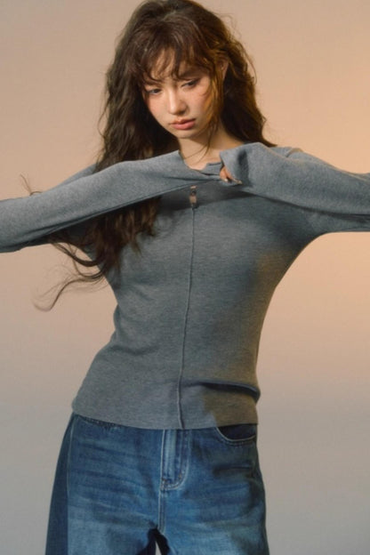 Line-Breasted Base T-Shirt