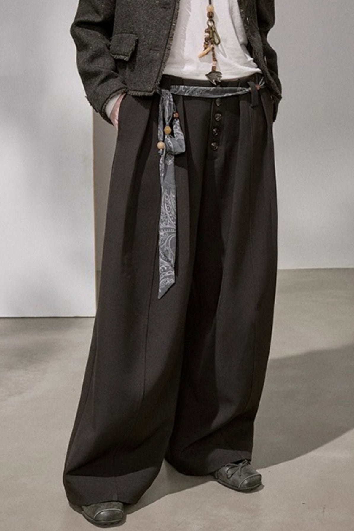 Button Pleated Winter Pants