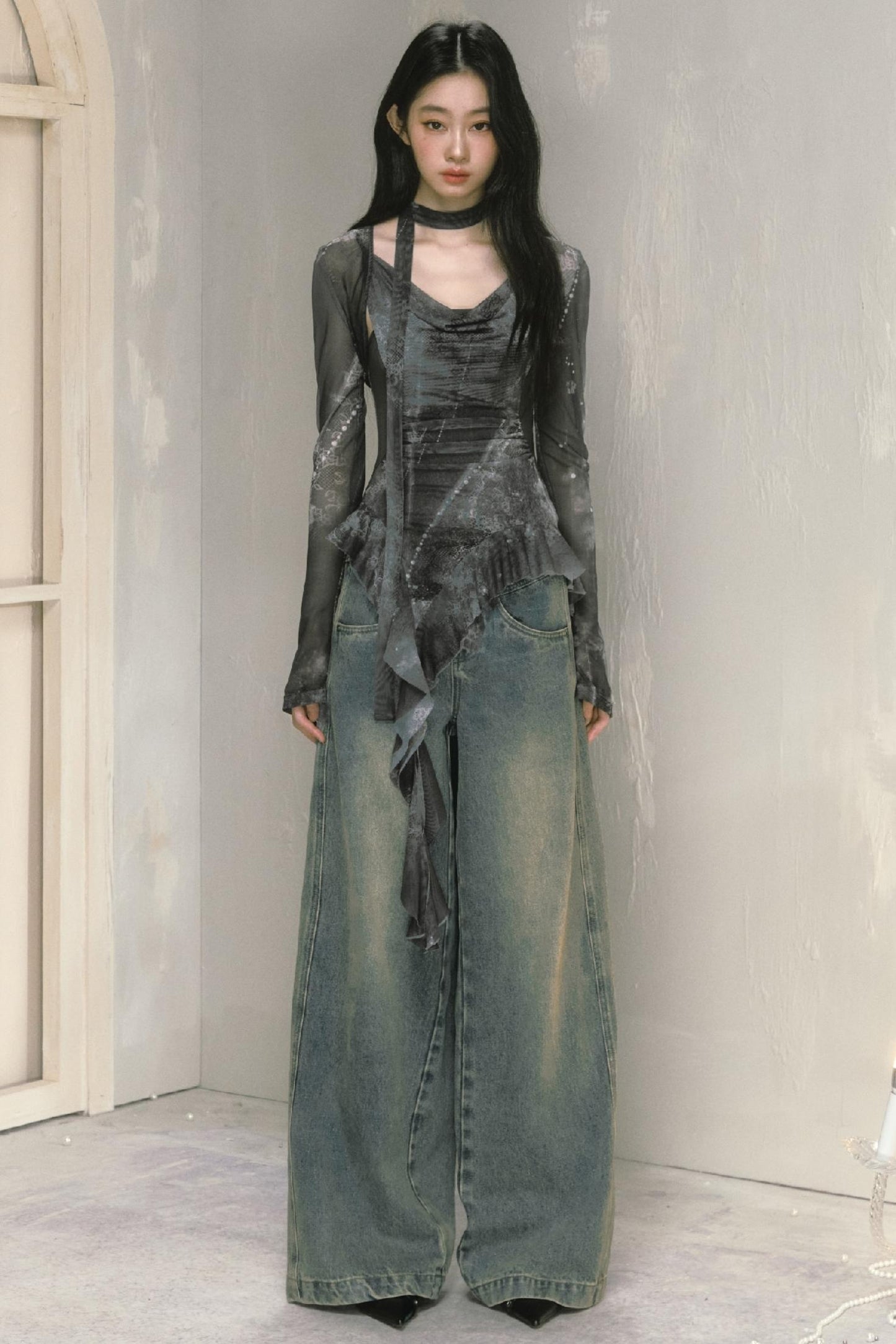 Classic Wide-Leg Jeans Pant